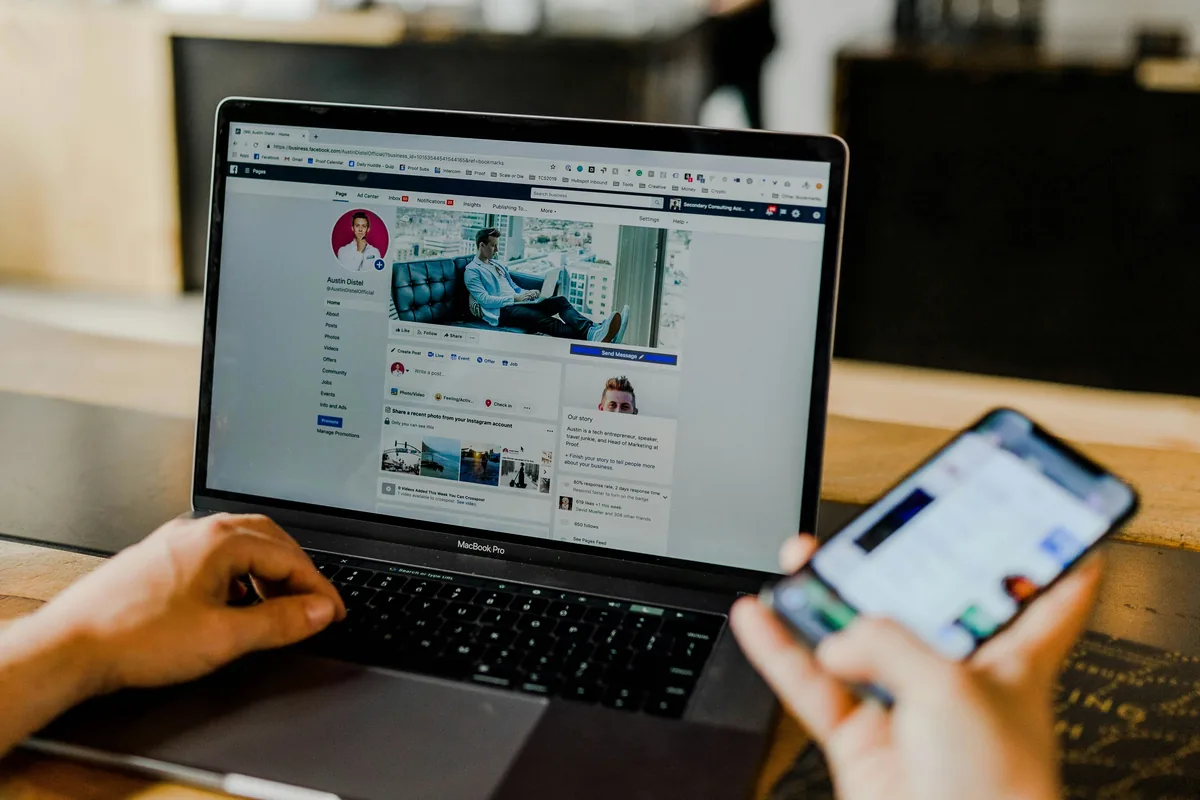 Facebook advertising strategy — Meta ads dashboard on screen